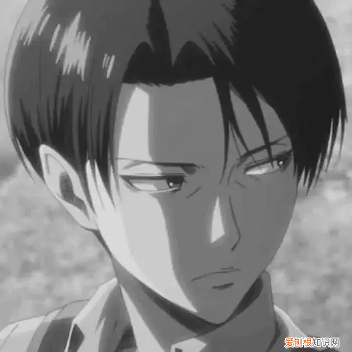 网易云扎心语录短句,网易云扎心热评配图