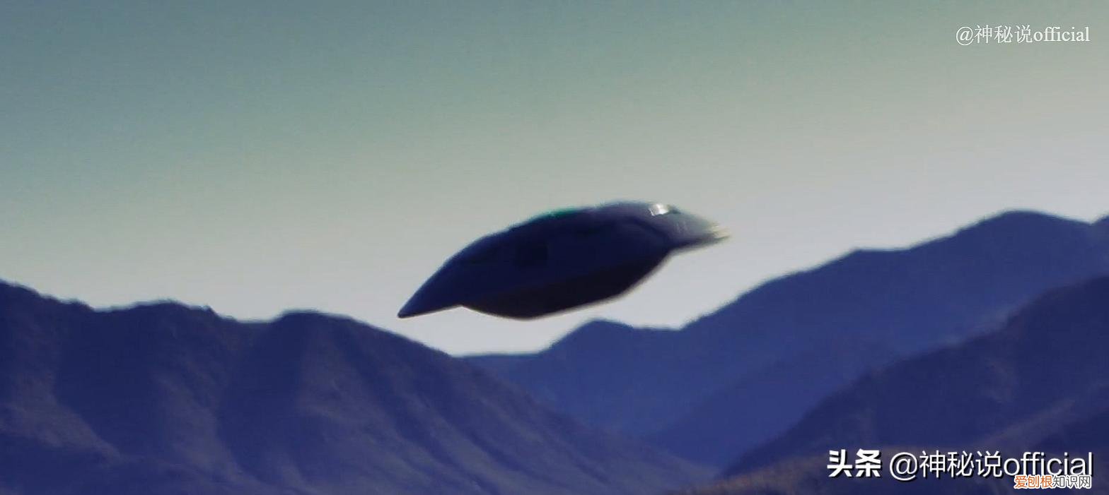 国外男子拍到外星人全貌?7个外星人真实图片