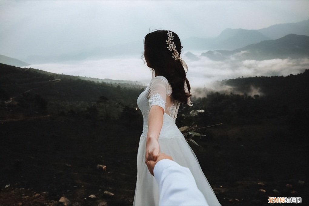 钱的现实感悟金钱与感情的说说，金钱和感情的句子