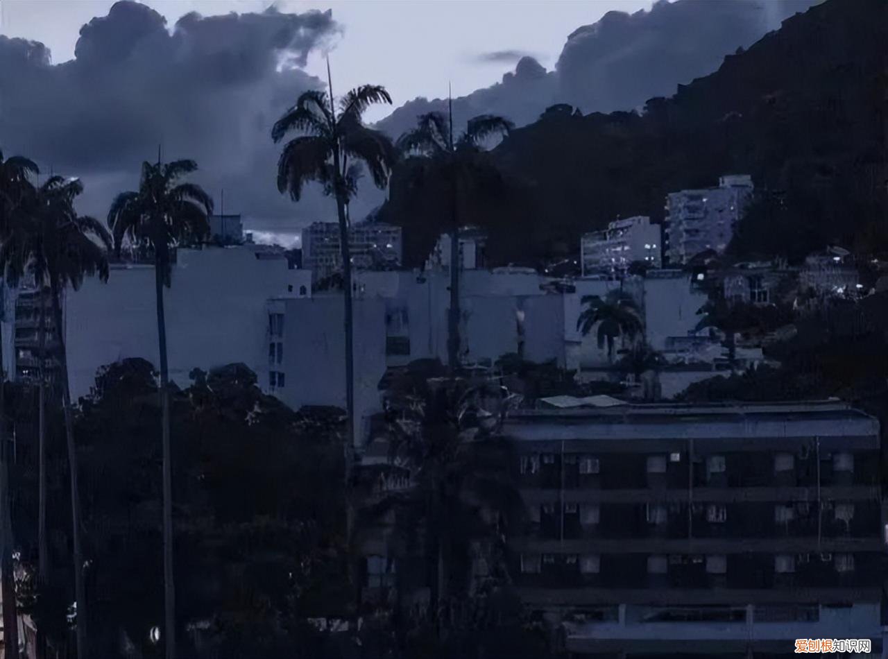 钱的现实感悟金钱与感情的说说，金钱物质现实经典句子