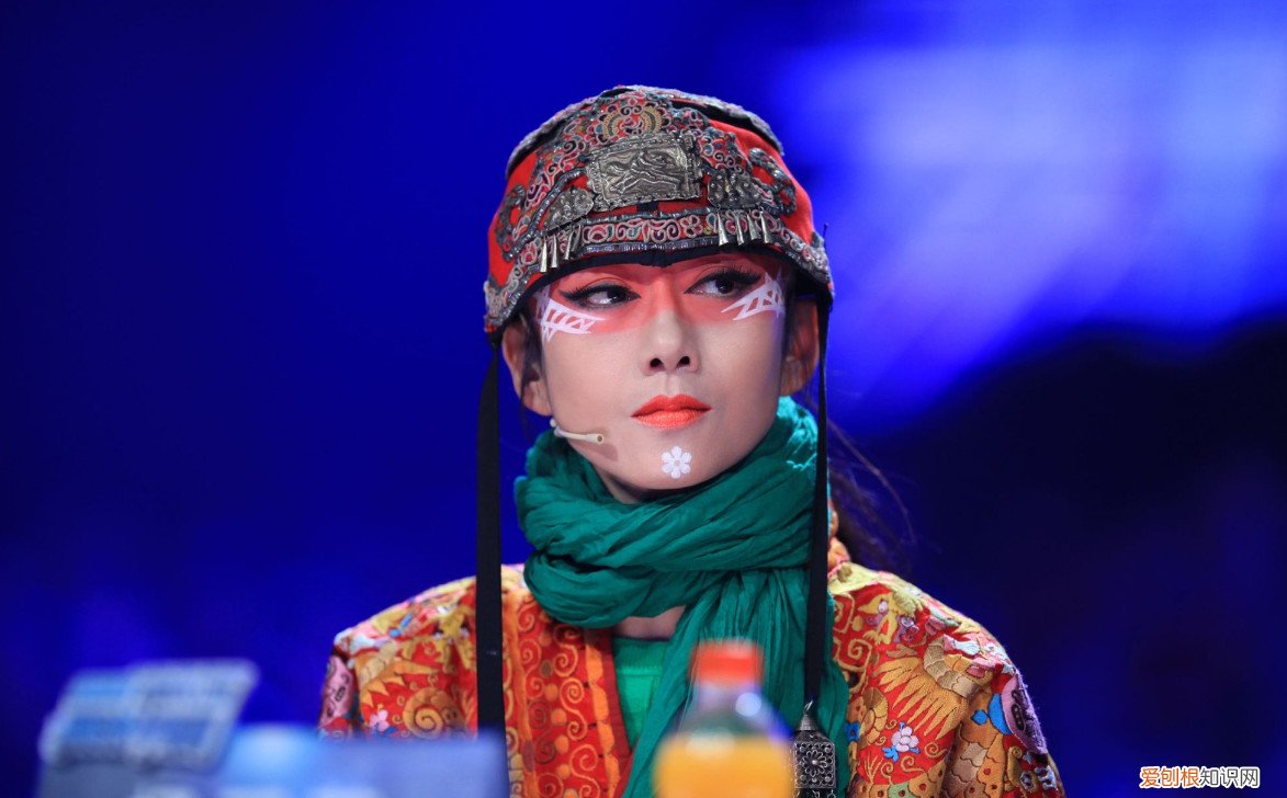 真实原因令人心酸 杨丽萍为什么总戴帽子