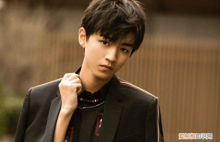 王俊凯最近怎么了，王俊凯的丑照