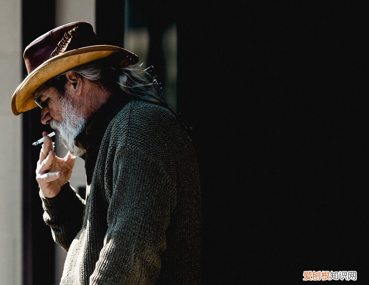 教你一招马上治愈 耳石症快速自愈方法