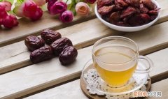 红枣桂圆枸杞茶经期能喝 红枣桂圆枸杞茶经期能不能喝