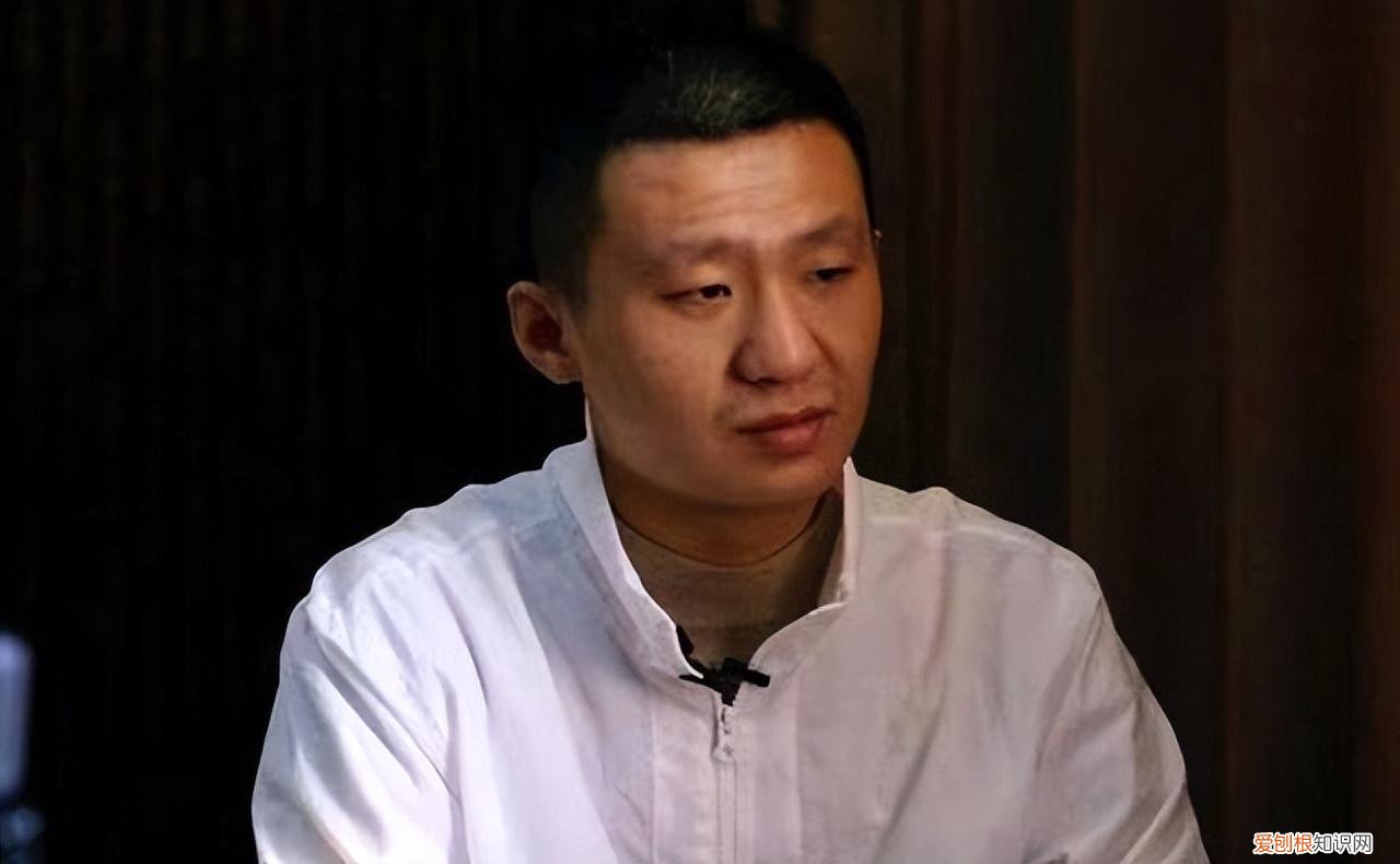 6年前，山东小伙为护母亲刺死辱母者，如今出狱2年，爱情事业双收