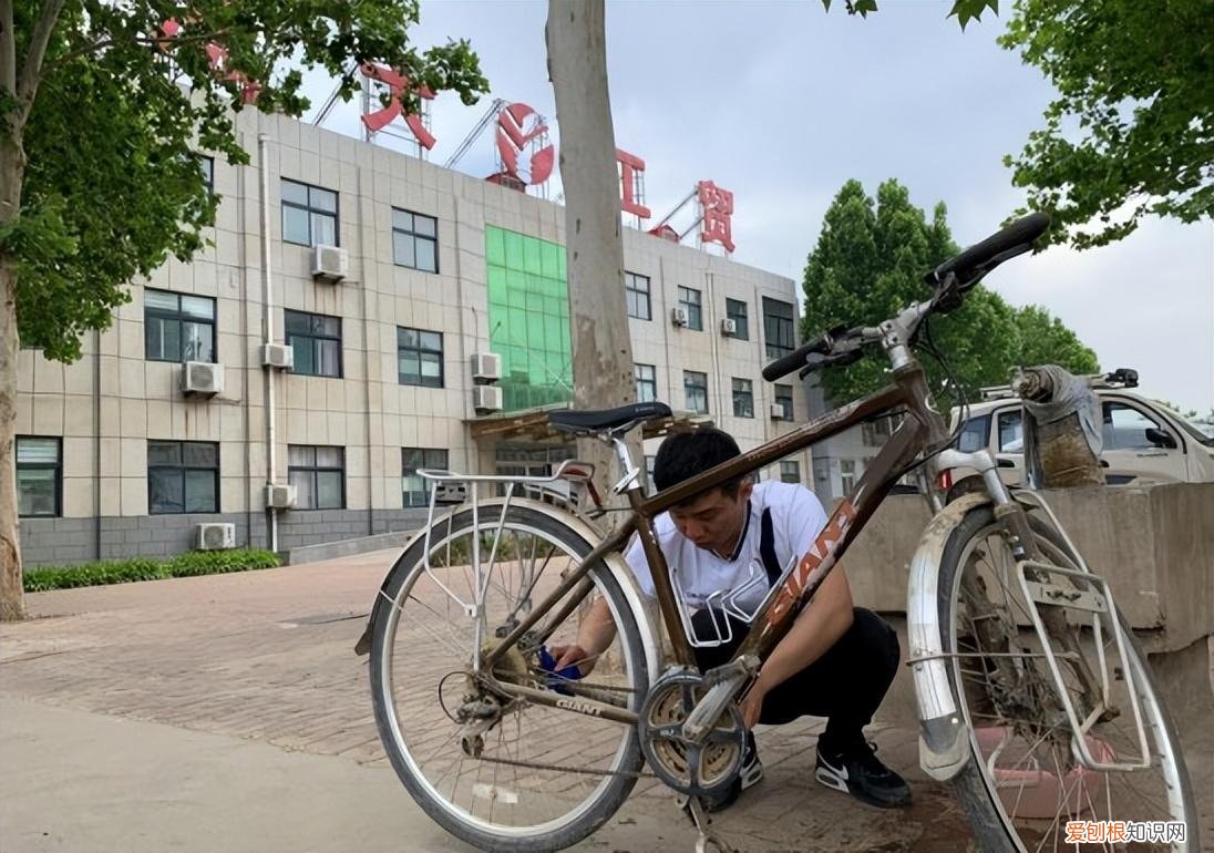 6年前,山东小伙为护母亲刺死辱母者,如今出狱2年,爱情事业双收