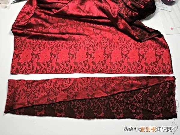 它是水平的还是垂直的? 纬纱是水平的还是垂直的?