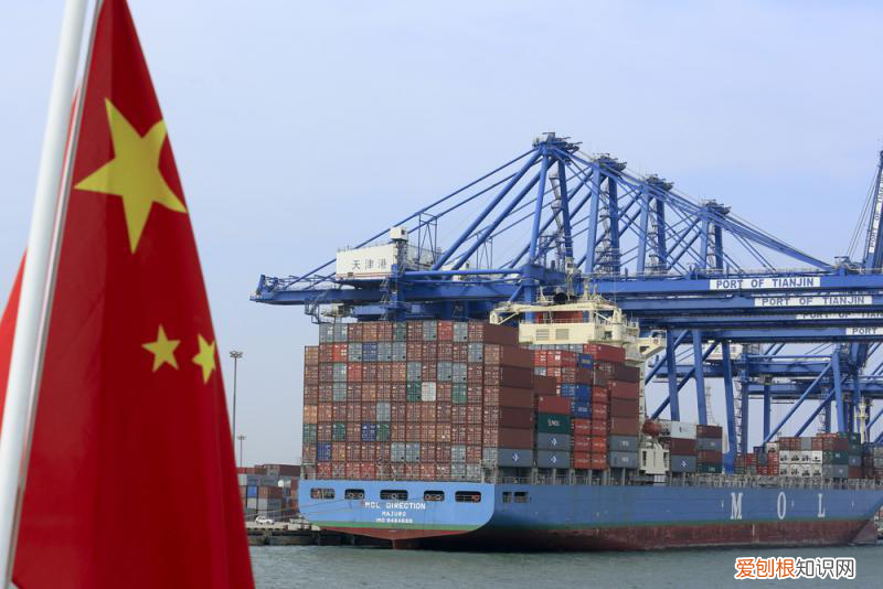 中国连抛1001亿美债后，开始大规模买进美大豆，外媒：或采购更多