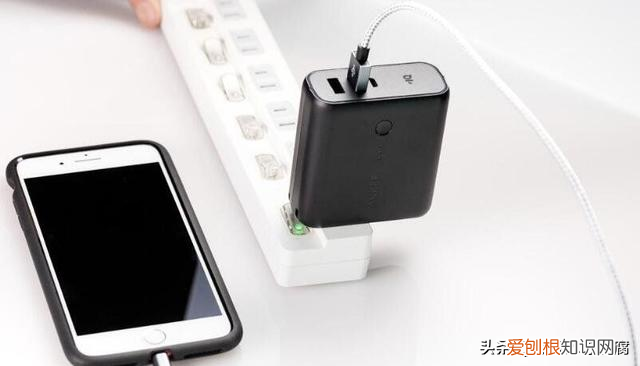 做好这6点，手机电池更耐用 新手机第一次充电的正确方法