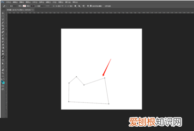 ai钢笔工具可以怎么用，ai钢笔工具使用教程视频