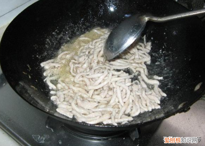怎样才能炒肉嫩 炒肉嫩的做法