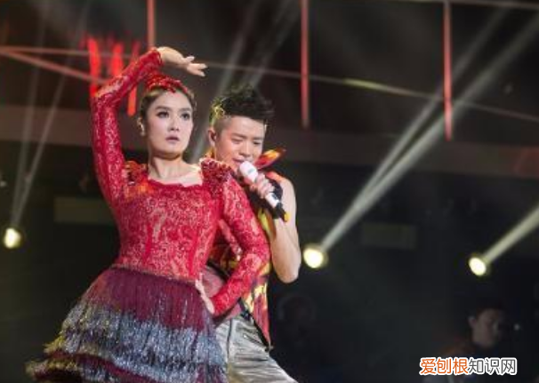 曾毅：我结婚时，玲花大醉，她结婚时，我大哭，孩子只差100天