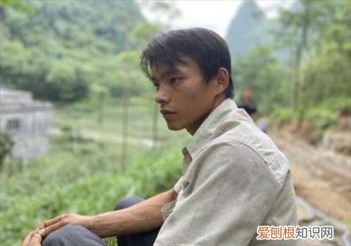 广西90后夫妻,隐居深山12年生10个孩子,他们一家人如今过得怎样