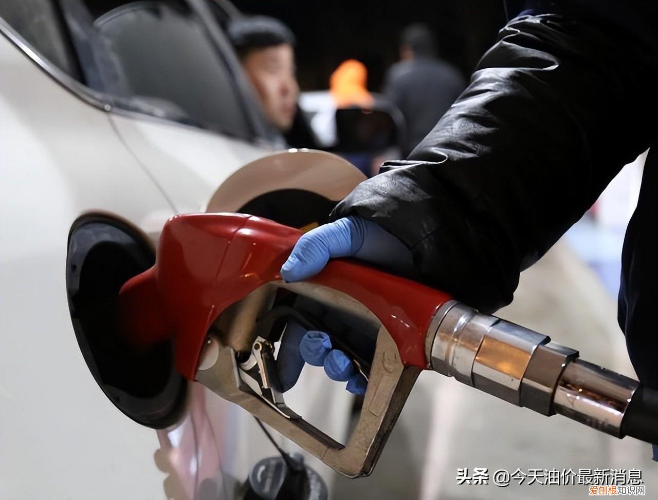 跌幅494元/吨!2022年7月15日全国最新92、95汽油,柴油价格