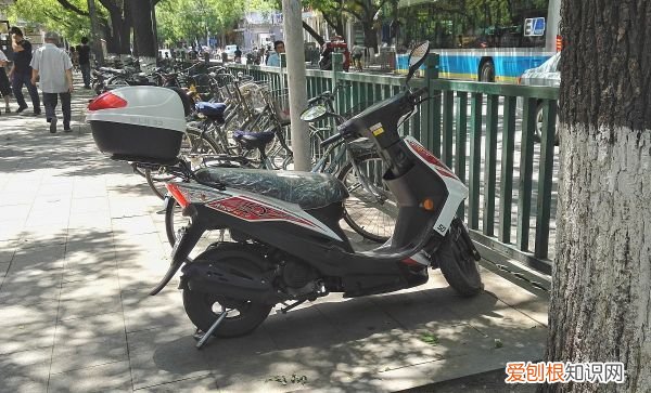 电动车电池为什么会爆炸着火