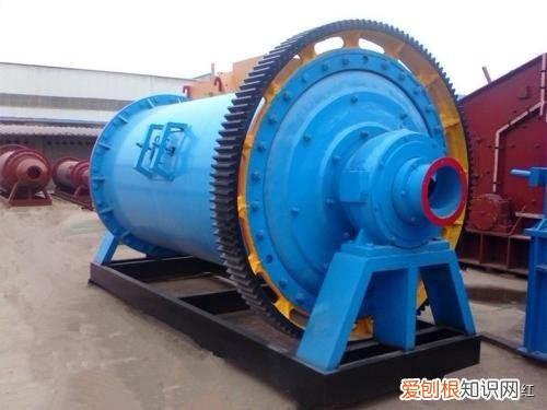 球磨机里面用的钢球是什么材质