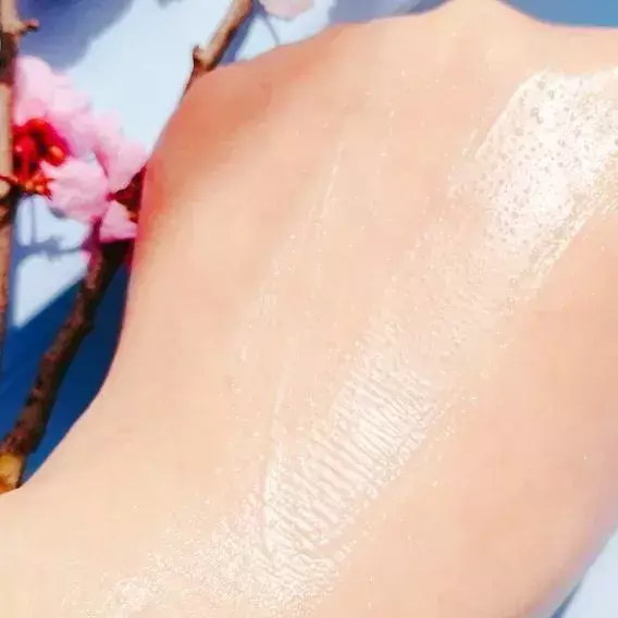 屈臣氏骨胶原深润滋养乳液面膜 屈臣氏骨胶原面膜好用不