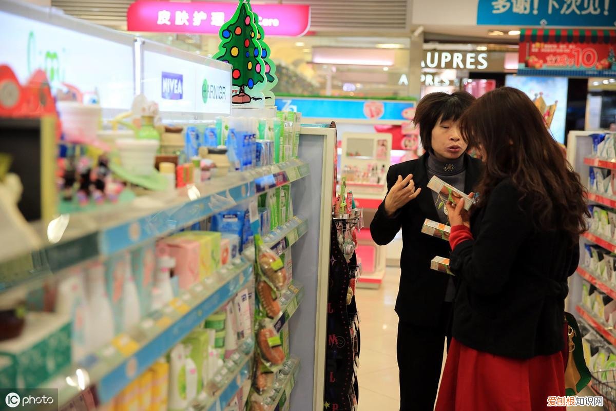 屈臣氏骨胶原深润滋养乳液面膜 屈臣氏骨胶原面膜好用不