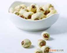 有谁知道这莲蓬怎么煲汤的，莲托水怎么煮 怎么煮莲托水