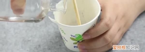 铅笔灰怎么洗,铅笔灰弄到鞋上怎么办