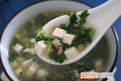 荠菜豆腐羹的做法，荠菜豆腐羹的家常做法