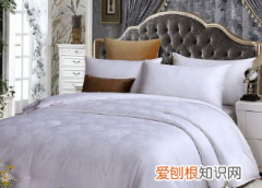 什么被子最保暖最轻便最好 什么样的被子比较保暖还不沉