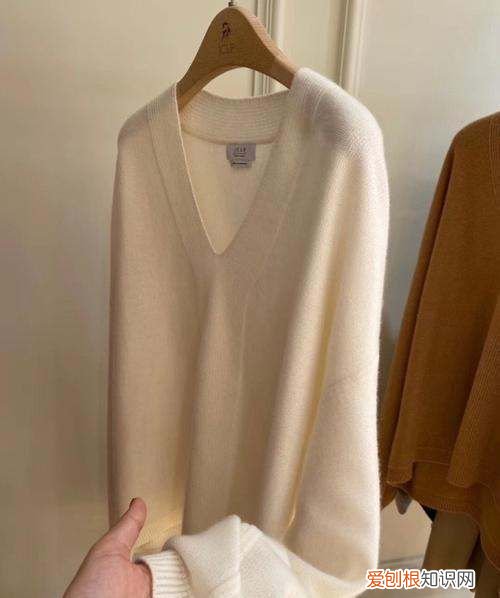 羊绒大衣含多少羊绒算好面料 25%的羊绒面料一般多少钱 羊绒面料现货哪里有