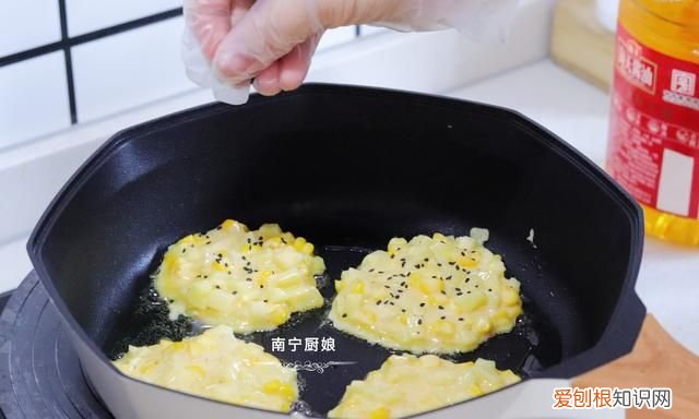 早餐牛奶鸡蛋饼的做法简单又营养