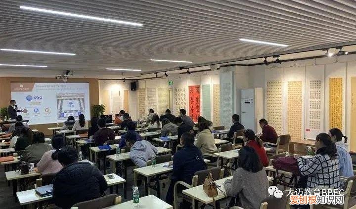 如何通过网络赚钱(1年纯赚7000万有感 如何通过网络赚钱)