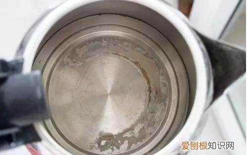 浴室瓷砖水垢清除妙招 浴室瓷砖水垢清除的小妙招