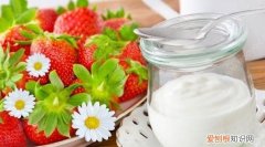 夏天喝酸奶有什么好处 夏天喝酸奶好处分享