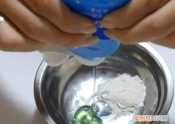 如何在家自制强力胶水，自制简易强力胶水粘塑料