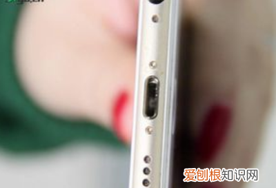 手机充电插孔松动怎么解决，充电接口松动及插不紧的解决方法