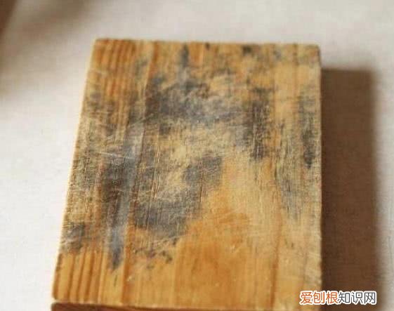 消毒碗柜发霉怎么办 家里的碗柜生霉怎么办