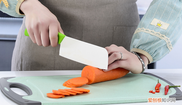 消毒碗柜发霉怎么办 家里的碗柜生霉怎么办