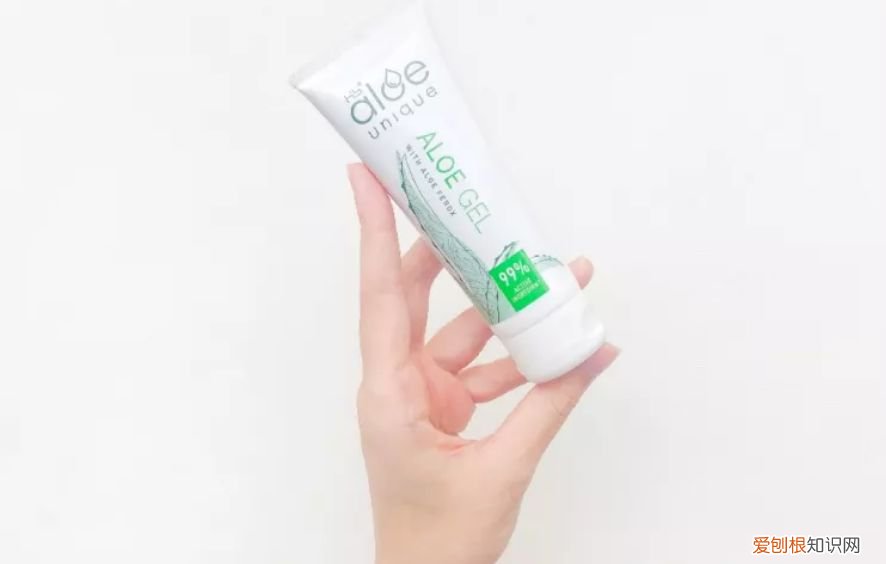 每天晚上坚持涂芦荟胶的效果 芦荟胶对痘痘和痘印有效果吗