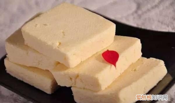 奶豆腐怎么做，如何做牛奶豆腐