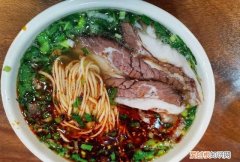 兰州拉面劲道好吃原来是放了蓬灰