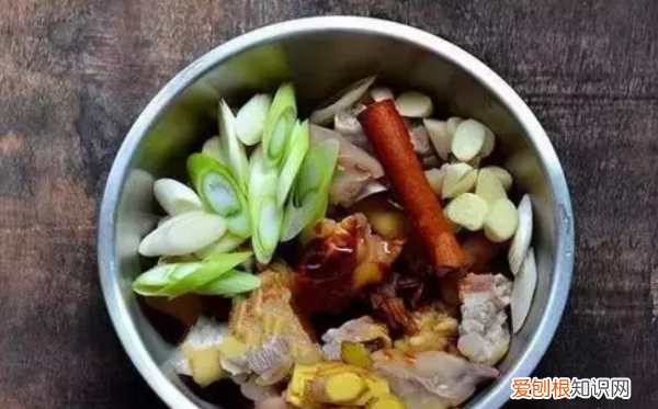 电饭煲猪蹄的做法，猪脚用电饭煲怎么做好吃