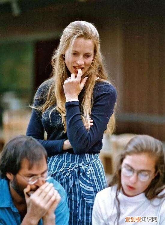 乔布斯和他的女儿,乔布斯恋上了哪些人
