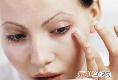 眼角皱纹太多怎么办 眼角皱纹太多如何解决