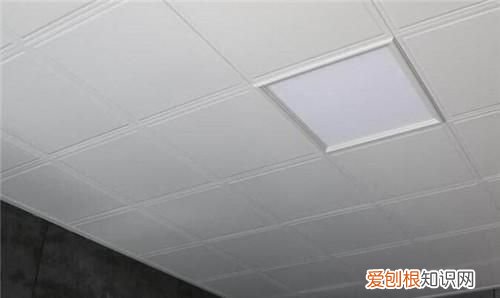 厨房卫生间吊顶用什么材料好 厨房卫生间吊顶用哪些材料好