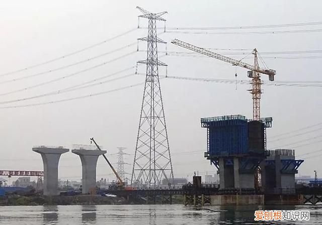 建公铁两用桥与单独修建