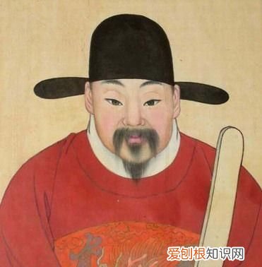 后浪推前浪对联下一句 长江后浪推前浪对下联