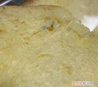 面包发霉了吃了怎么办 面包发霉了吃了会如何呢