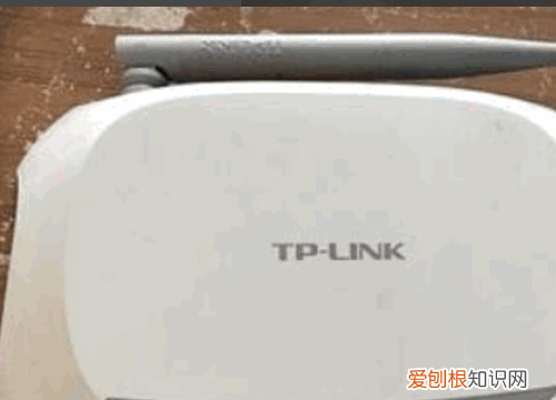 电脑网线接口灯不亮怎么办