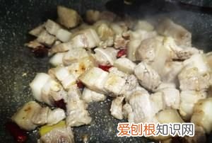 焖红薯的做法,芋头蒸五花肉的家常做法