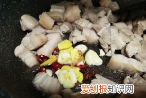 焖红薯的做法,芋头蒸五花肉的家常做法
