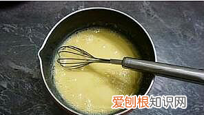 没有烤箱怎么做蛋挞，自制蛋挞的做法不用烤箱酥软又美味视频