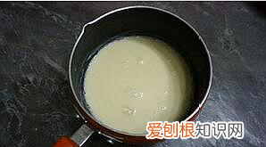 没有烤箱怎么做蛋挞，自制蛋挞的做法不用烤箱酥软又美味视频